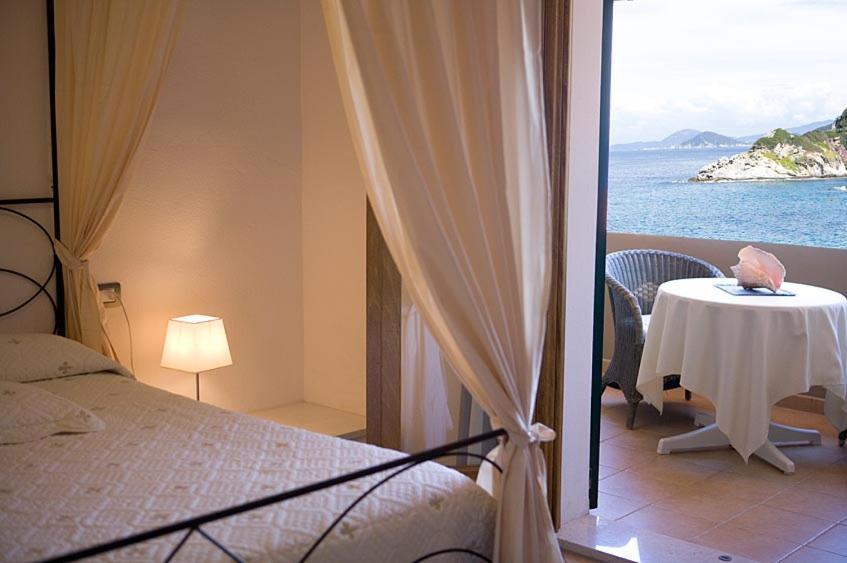 Barsalini Hotel