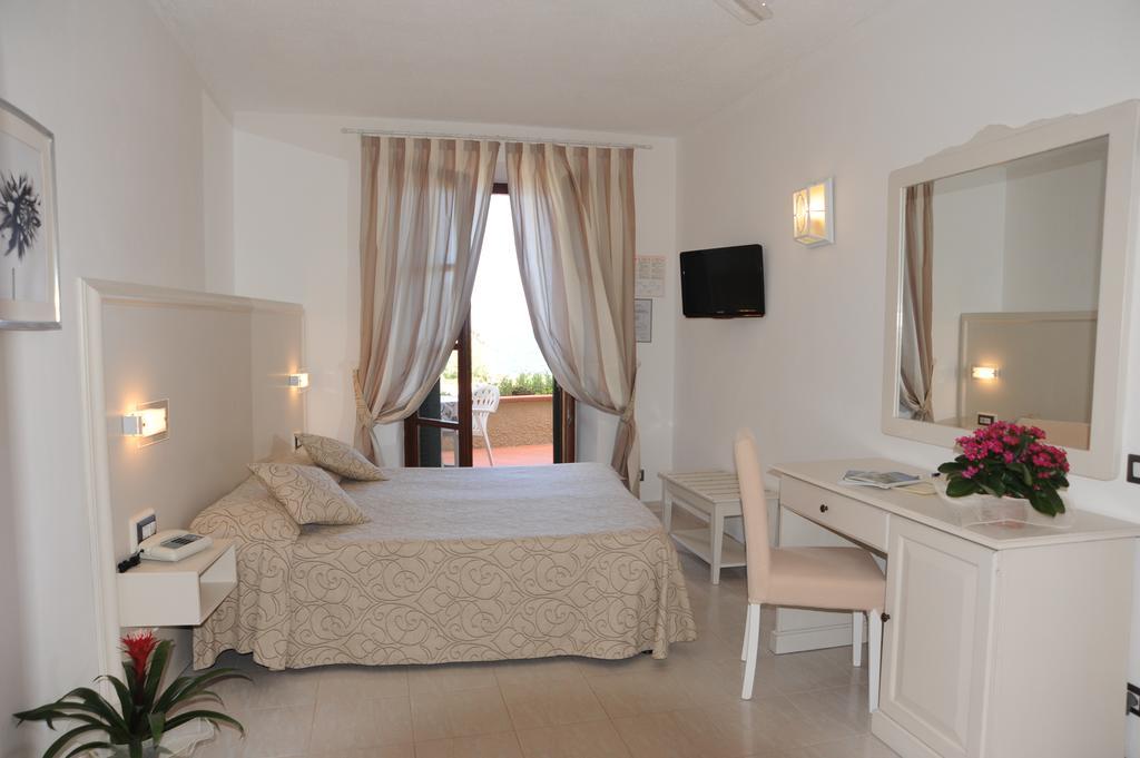 Barsalini Hotel